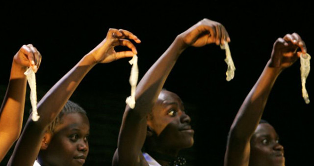 Zimbabve Halkı Dertli! Çin’den Gelen Prezervatifler Çok Küçük