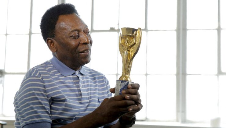 Efsane isim Pele, vefatının birinci yılında anılıyor