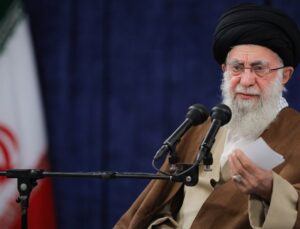 İran Dini Başkanı Hamaney: Bu felaketin karşılığı çok sert olacak