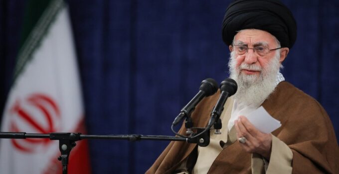 İran Dini Başkanı Hamaney: Bu felaketin karşılığı çok sert olacak