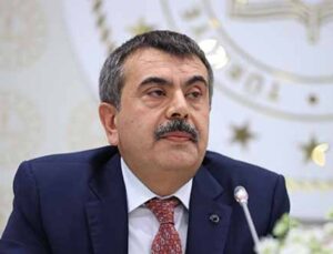 Bakan Tekin, 81 ilin valileri ve ulusal eğitim müdürleriyle görüştü