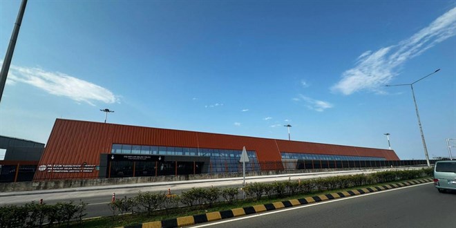 Bakan Uraloğlu’ndan Trabzon’a yeni havalimanı muştusu