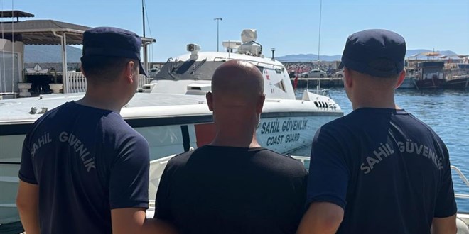Cezaevinden müsaadeli çıktı, adaya yüzerek kaçmaya çalışırken yakalandı
