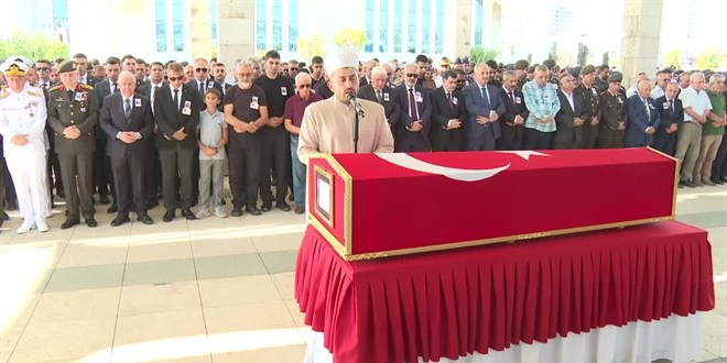 Eski Jandarma Genel Kumandanı Galip Mendi son yolcuğuna uğurlandı