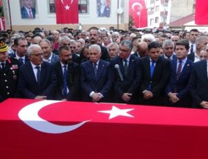 10 gün evvel terfi alan şehit üsteğmen son seyahatine uğurlandı