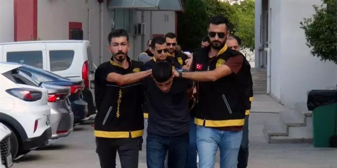 Cinayetle biten silahlı saldırıyı sevdiği kız için yapmış