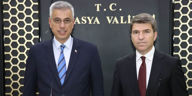 ‘Suriyelilere özel hastane’ tezine Memişoğlu’ndan açıklama