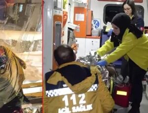 Rahatsızlanıp otobüs durağına oturdu, donmak üzereyken fark edildi