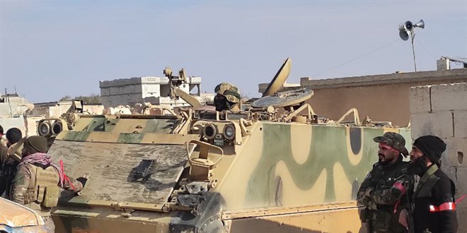 Suriye’de muhalif kümeler Deyrizor’u PKK/YPG’den kurtardı