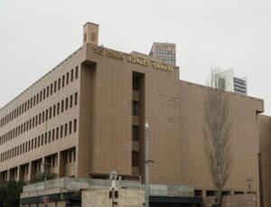 İZBETON soruşturmasında 22 kişi adliyeye sevk edildi