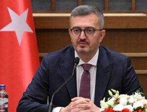 Burhanettin Duran: Türkiye bölgesel istikrar için kararlılıkla adım atmayı sürdürüyor