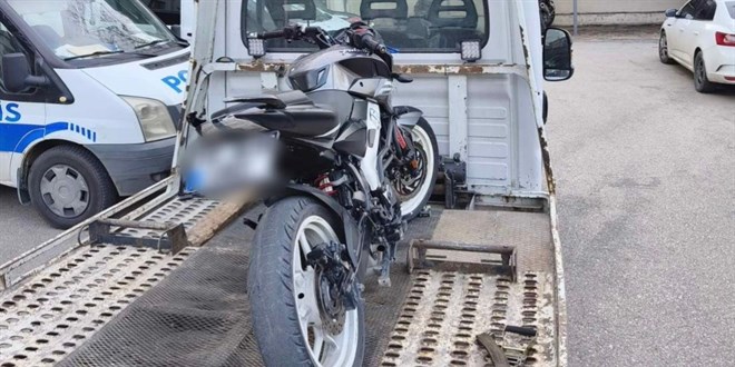 ‘Dur’ ihtarına uymayan motosikletliye ve sahibine 285 bin lira ceza