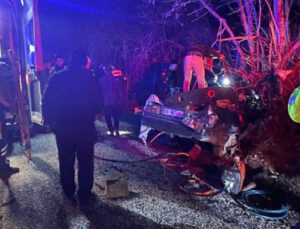 Antalya’da trafik kazası: 3 kişi hayatını kaybetti