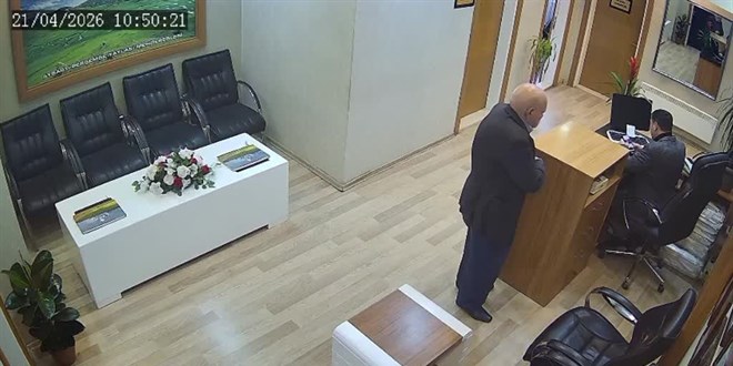 Belediyede satırlı dehşet: Sekreteri satırla yaralayan şahıs tutuklandı