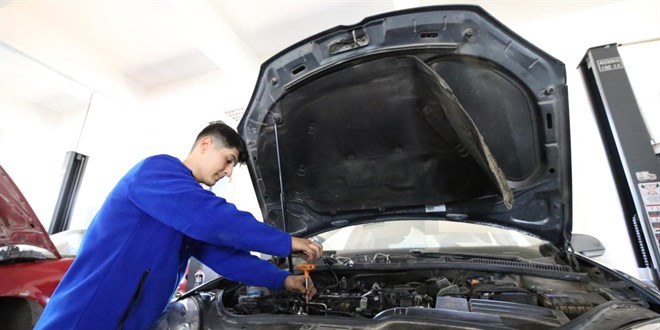 GÜÇ Projesi’yle 103 bin öğrenciye meslek dayanağı