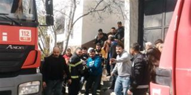 Tokat’ta komşusunun yanan meskenine yardım için giren bayan hayatını kaybetti