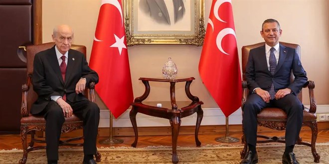 Bahçeli’den Özel’e ‘Sağlığınıza dikkat edin’ bildirisi