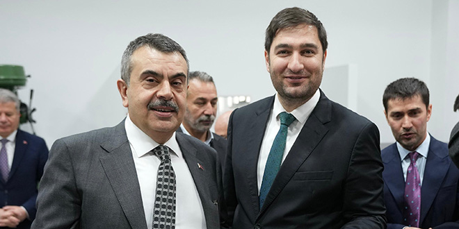 Bakan Tekin: 100 öğrenciden 43’ü artık meslek lisesini tercih ediyor