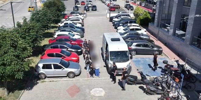 Kamuyu 100 milyon lira ziyana uğratan düzmece rapor şebekesine operasyon