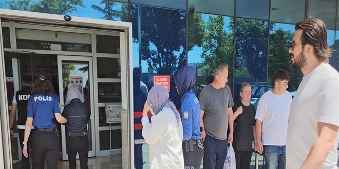 Rüşvetle kürtaj savı: Bayan doğum uzmanı dahil 20 gözaltı