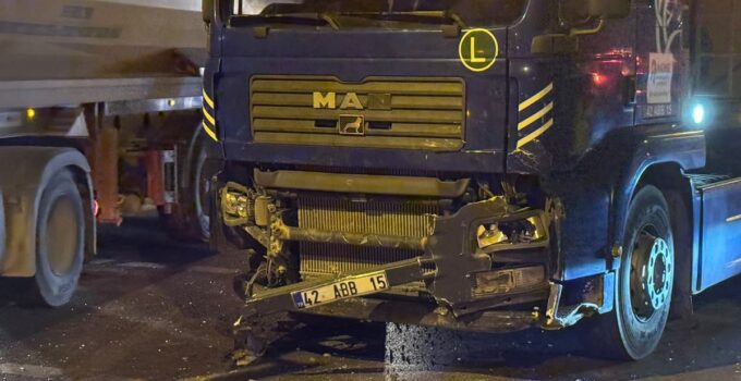 Ümraniye’de Kaza: 4 Yaralı