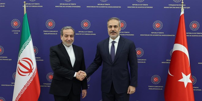 Bakan Fidan İranlı mevkidaşı ile görüştü